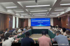 更要送难而上破解堵点痛点